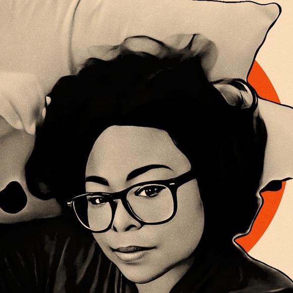 Meet your Posher, Tish - Picture 14 of 14